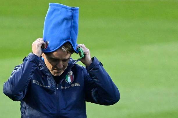 九游娱乐官方登入-意大利出局问责：从英雄到罪人，曼奇尼负主要责任